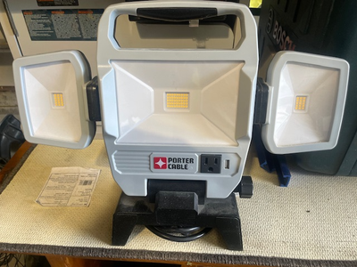 Porter Cable 3-Light Folding Work Tool, View more