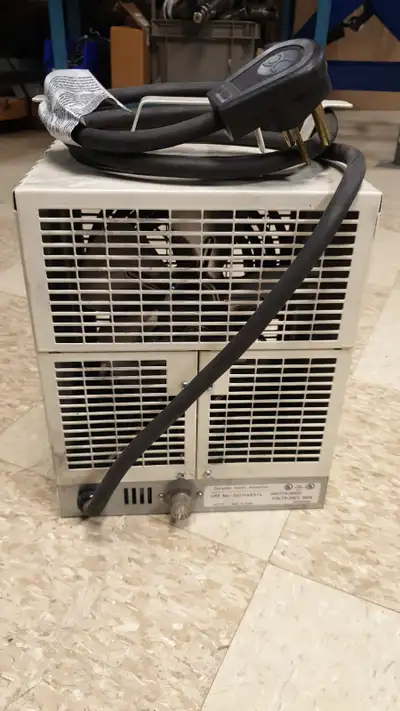 Dimplex DCH-4831L Portable Space Heater 4800W 240V 60Hz w/ Fan