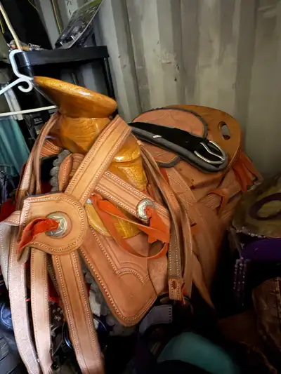 Mexican Saddle, View more