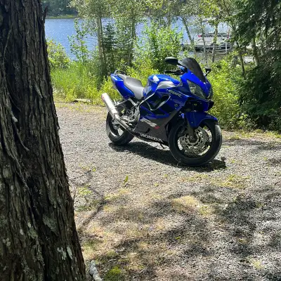 2006 cbr 600 f4i runs perfect 47000 km open to trades on 2 strokes 4 wheelers send pictures if you h...
