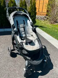 Baby Jogger stroller with bassinet