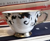 Ciroa Luxe Silver Porcelain Tea Cup
