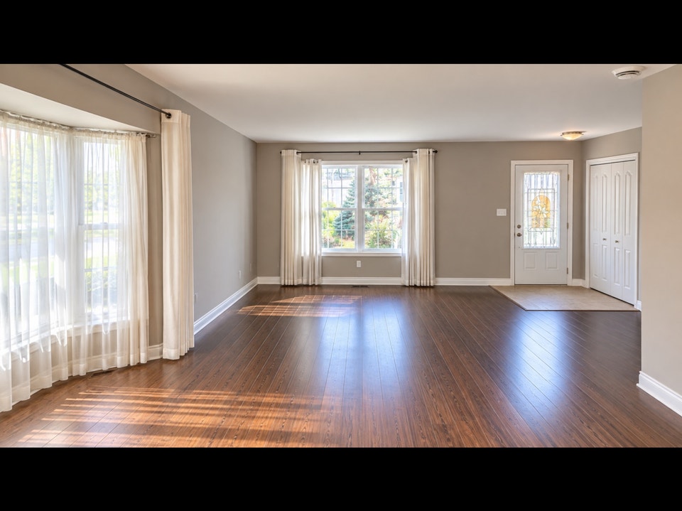 SUPERBE APPARTEMENT 4 1/2 - TYPE CONDO 1
