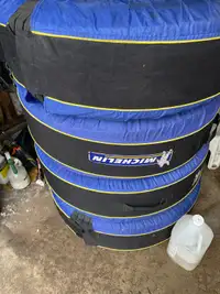 Set of four Excellant Michelin all seasons tires.
