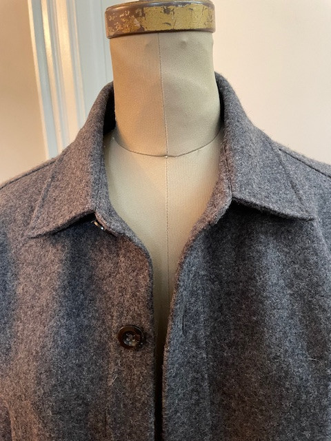 CLUB MONACO shirt jacket, S, grey in Women's - Tops & Outerwear in City of Toronto - Image 2