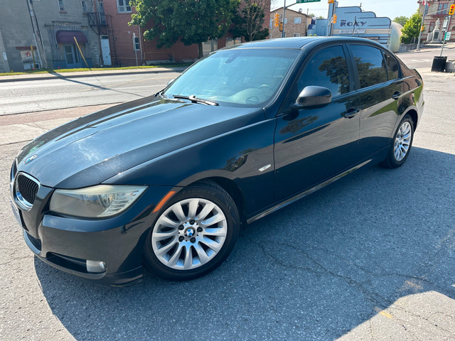 BMW GREAT SHAPE EXCELLENT ON GAS, NEW TIRES AND MORE in Cars & Trucks in Oshawa / Durham Region - Image 2