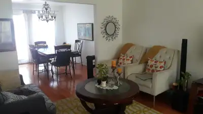 Shared room for rent - 2 females/single Mom only
