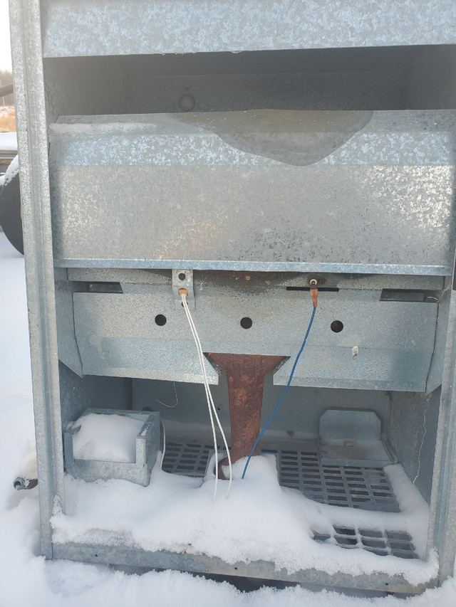 Airstream pura fire building heaters 225,000 btu in Heating, Cooling & Air in St. Albert - Image 2