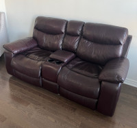 leather power recliner loveseat (2 seater) with centre console
