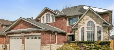 Shared Rooms or House for Rent in Windsor