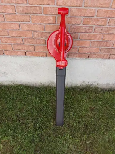 Toro Ultra Blower, View more