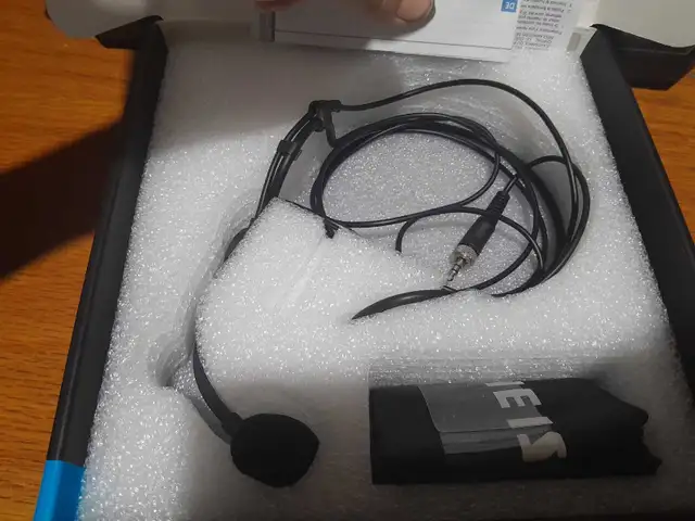 Sennheiser ME 3-II Headset Mic in Pro Audio & Recording Equipment in Mississauga / Peel Region - Image 4