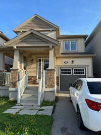 DETACHED 3 BEDROOM HOUSE WITH FINISHED BASEMENT 
