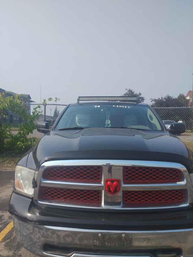 2011 Dodge Ram V8 4x4 in Cars & Trucks in Sault Ste. Marie