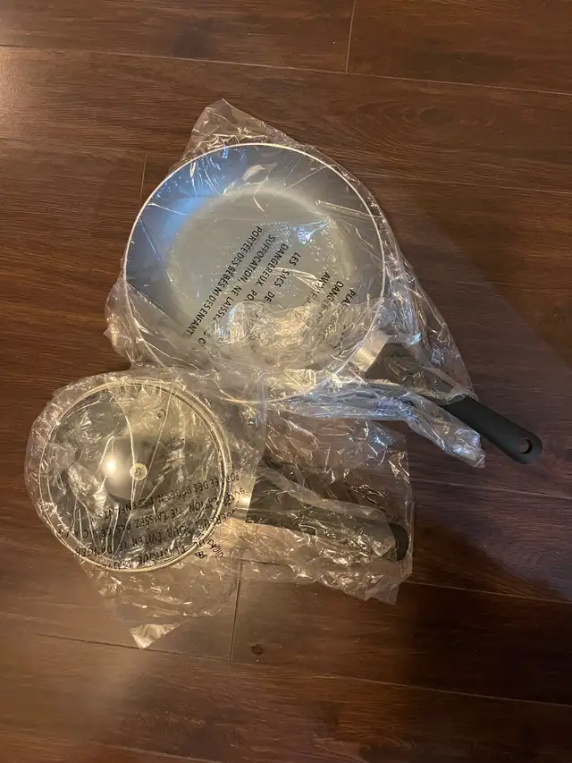 Starbasix Non-Stick Cookware with Lids And Utensils – Brand new in Kitchen & Dining Wares in Mississauga / Peel Region - Image 4
