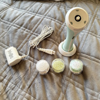 Electric Facial Cleansing Brush