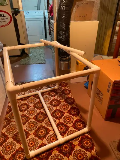 Quilting frame to fit any size quilt, View more