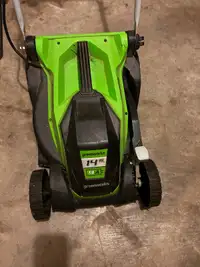  Electric lawn mower plus 50 inches cable
