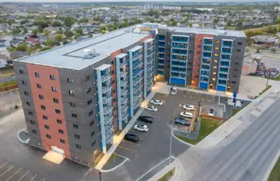 Modern 1B1B Sublease at The Bolt – Only $1,400 for August 2025!