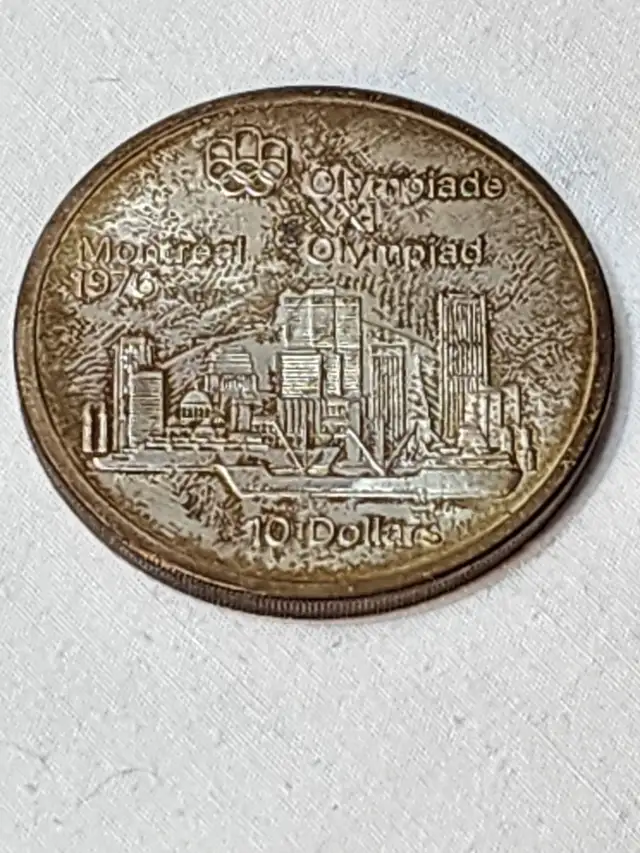 1976 $10 Montreal Skyline Olympic Sterling Silver Coin 1973 in Arts & Collectibles in City of Toronto - Image 2