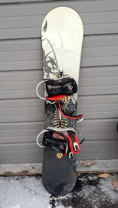 144 CM LTD SNOWBOARD WITH M/L FIREFLY BINDINGS, View more
