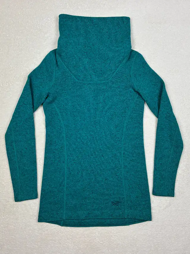 Arc'teryx Desira Tunic Sweater - Women's Size XS in Women's - Tops & Outerwear in St. Albert - Image 7