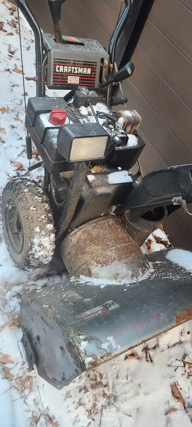 Snowblower Souffleuse Craftsman 10 HP in Snowblowers in Longueuil / South Shore - Image 5