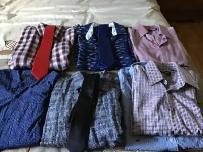 Lot de chemises ,manches longue,pour ados très propre,gr 12- 14, View more