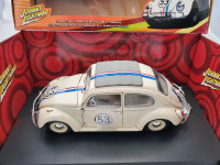 1:18 Diecast Johnny Lightning RC2 Herbie VW Beetle Disney #53