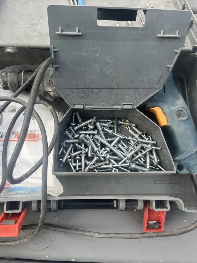 Bosch Hammer Drill in Power Tools in Calgary - Image 5