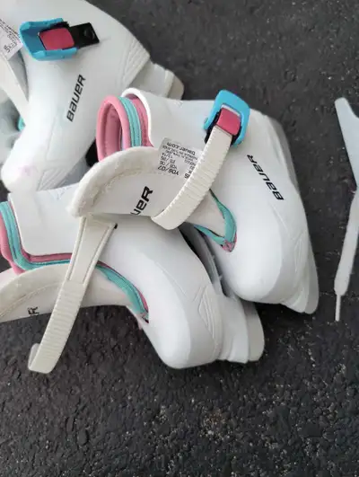 kids baurer skates size 6/7 and 8/9, View more