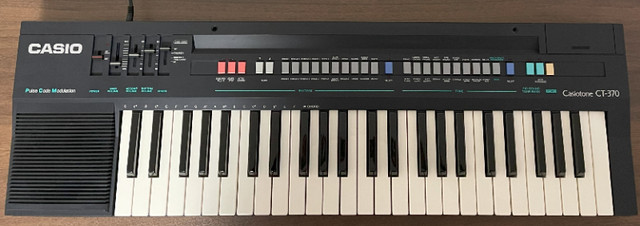 Casio CT-370 (Made in Japan) in Pianos & Keyboards in Medicine Hat