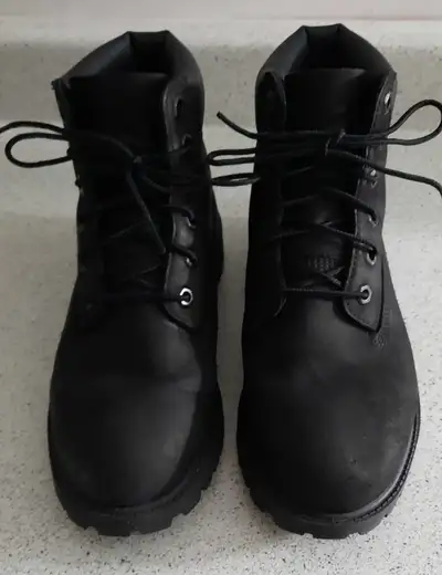 Kid's Timberland Premium Winter Boots in Fantastic Condition, View more