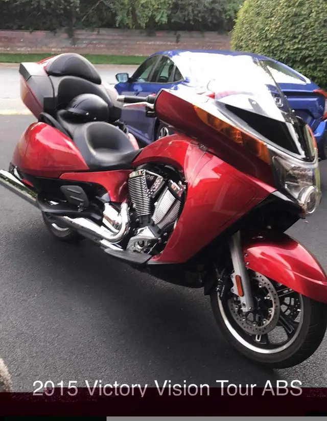 2015 Victory Vision Tour ABS in Other in Corner Brook - Image 10