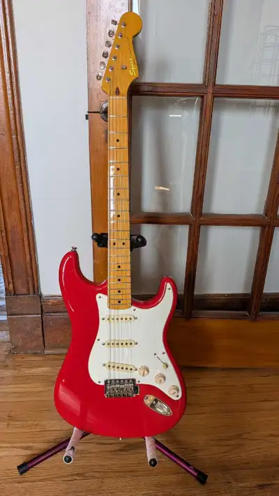2011 Squier Classic Vibe 50's Stratocaster, View more