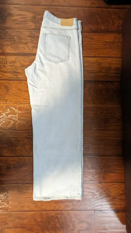 Jeans - Women's Size 44EUR in Women's - Bottoms in City of Toronto - Image 3