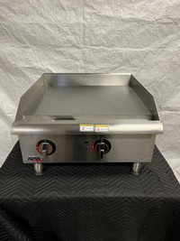 DALELEE 1300W 15.75 Electric Griddle Flat Top Grill Countertop Commercial