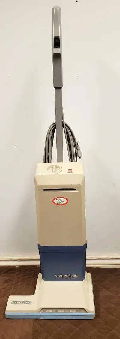 Electrolux stand up vacuum genesis LXe , View more