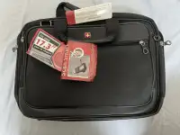 New SWISSGEAR Laptop 17" travel bag