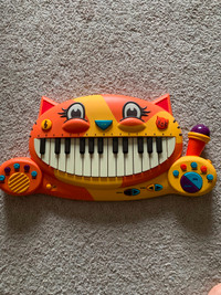B-toy cat piano