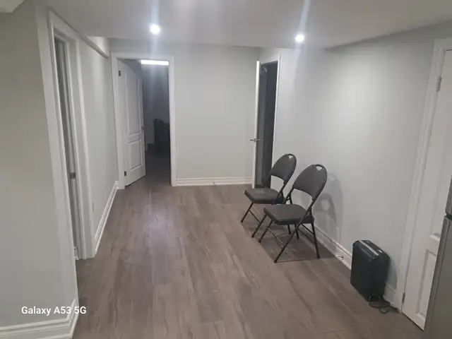 Basement apartment rental (Milton, Ontario) in Ontario in Canada - Image 6