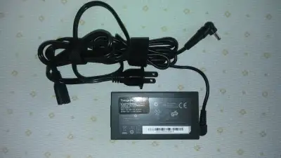 Targus Ultra-Slim Laptop Charger - 65W (support Lenovo), View more