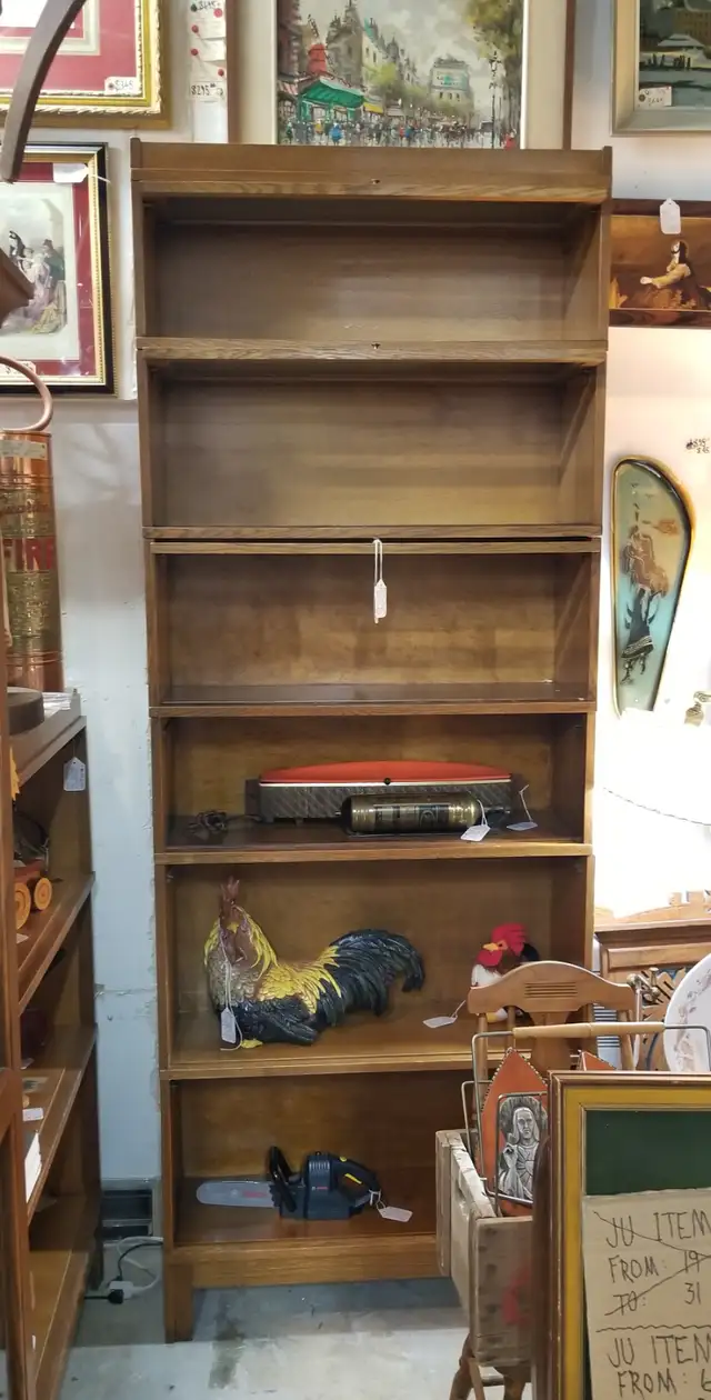 Antique Std Desk oak barrister bookcase 6 tiers 6 parts 3 doors in Bookcases & Shelving Units in Ottawa - Image 4