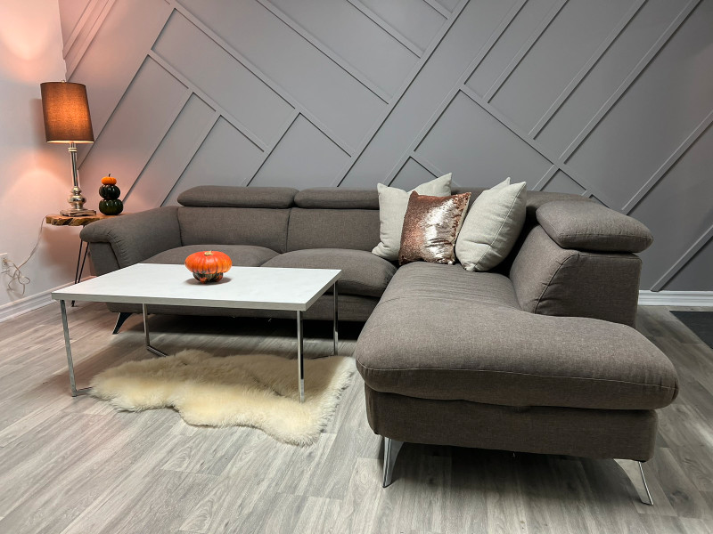 Structube Kenly Sectional Sofa DELIVERY AVAILABLE Couches & Futons