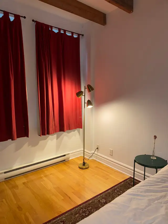 Gold floor lamp vintage mcm brass metal style 66" height in Indoor Lighting & Fans in City of Montréal - Image 8