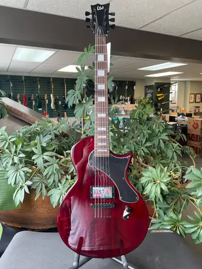 Leroux Music is an authorized dealer for ESP Leroux Music 2114A 14 st NW Calgary The “FT” in the LTD...