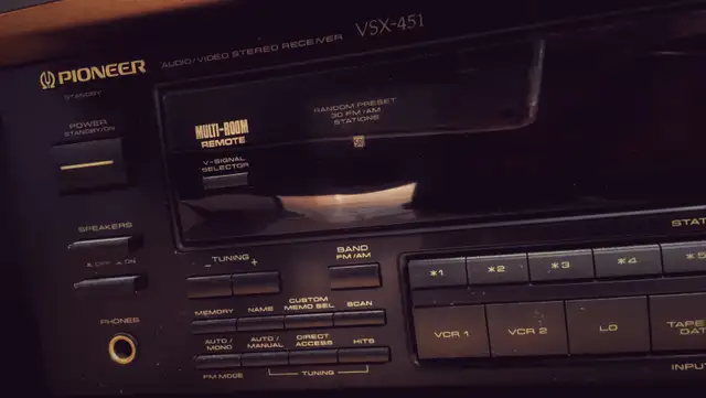 Pioneer VSX-451 Audio/Video stereo receiver in Stereo Systems & Home Theatre in Markham / York Region - Image 3