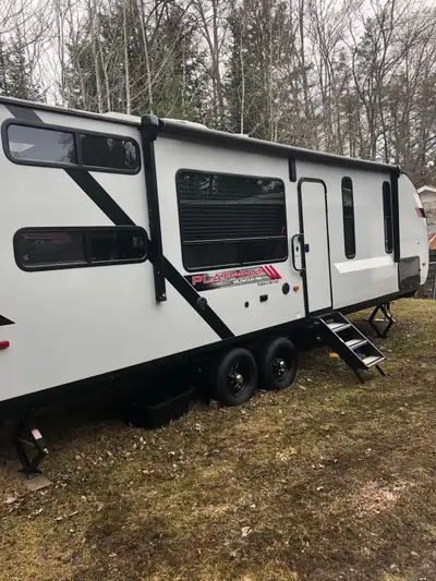 I am selling my Forest River Wildwood FSX Platinum 29 ft toy hauler, which is in great condition and...