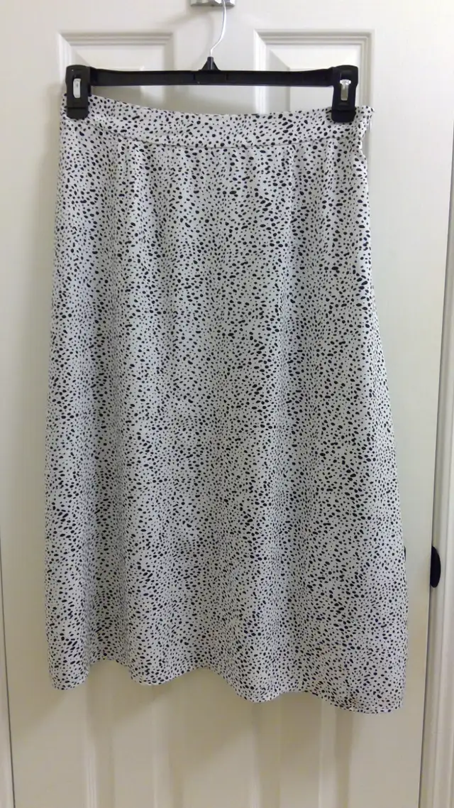 Size Med Light Weight Summer Skirt