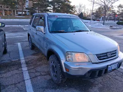 Honda crv 2000 good condition limited leather seats. Has high mileage but car drives normally never...